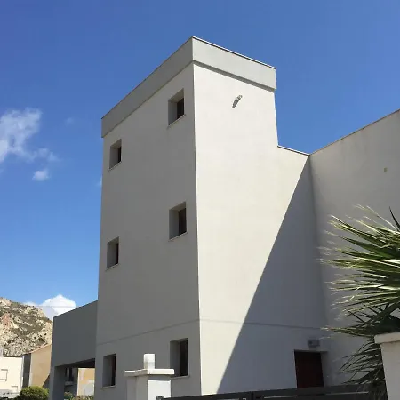 Luxury & Τραπάνι