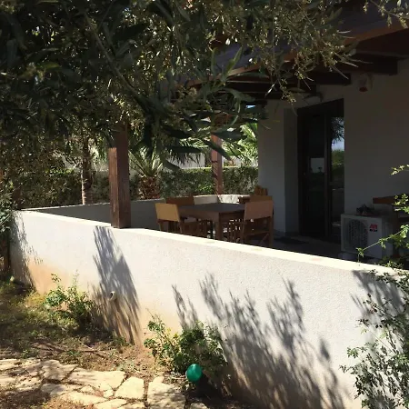Luxury & Τραπάνι